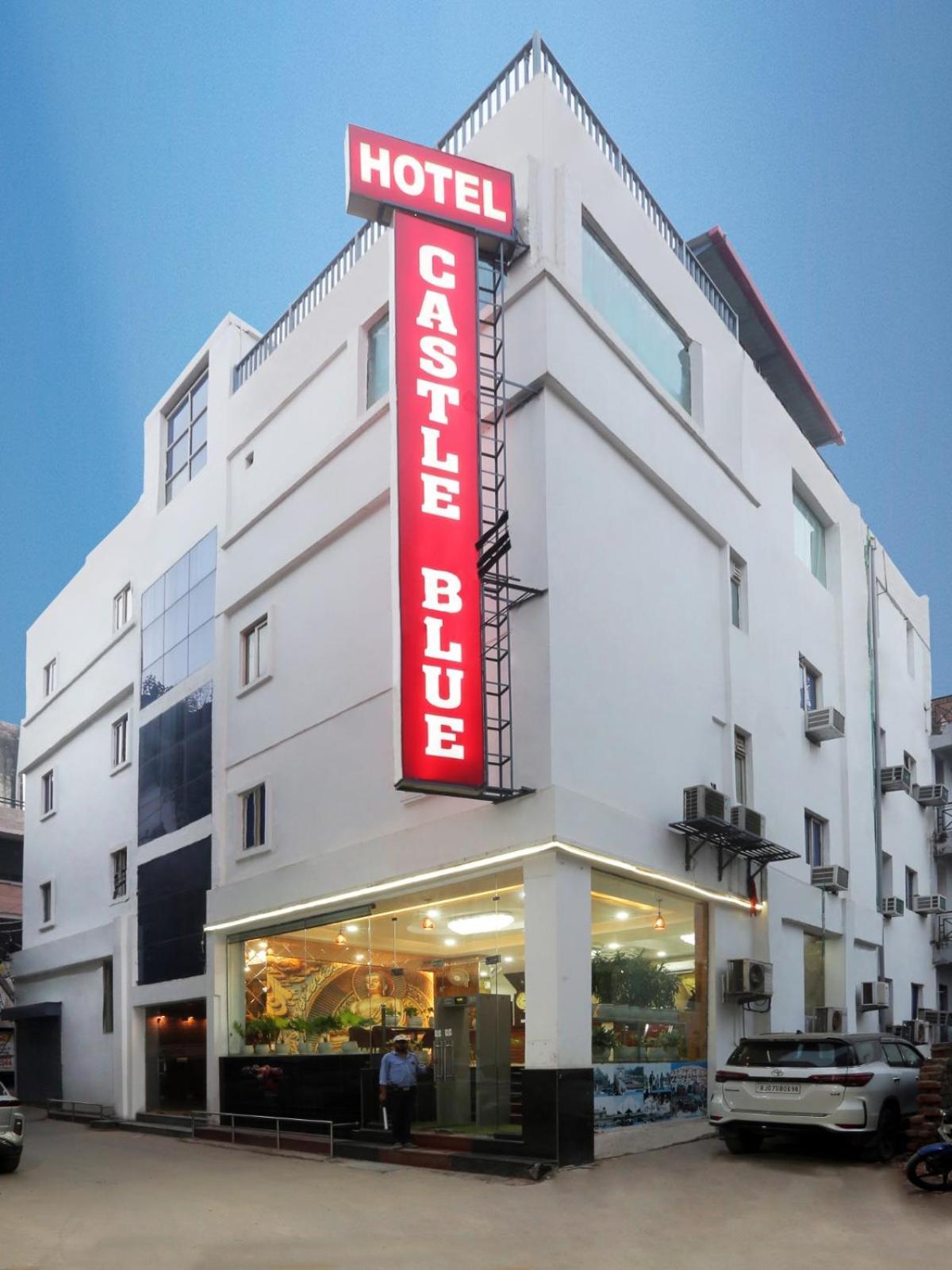 Hotel Castle Blue New Delhi Near Igi Airport Экстерьер фото